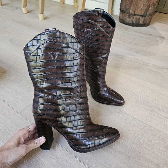 Guess Marney 2 Western Crocodile Leather Mid Calf Cowboy Heeled Boots - Picture 2 of 11